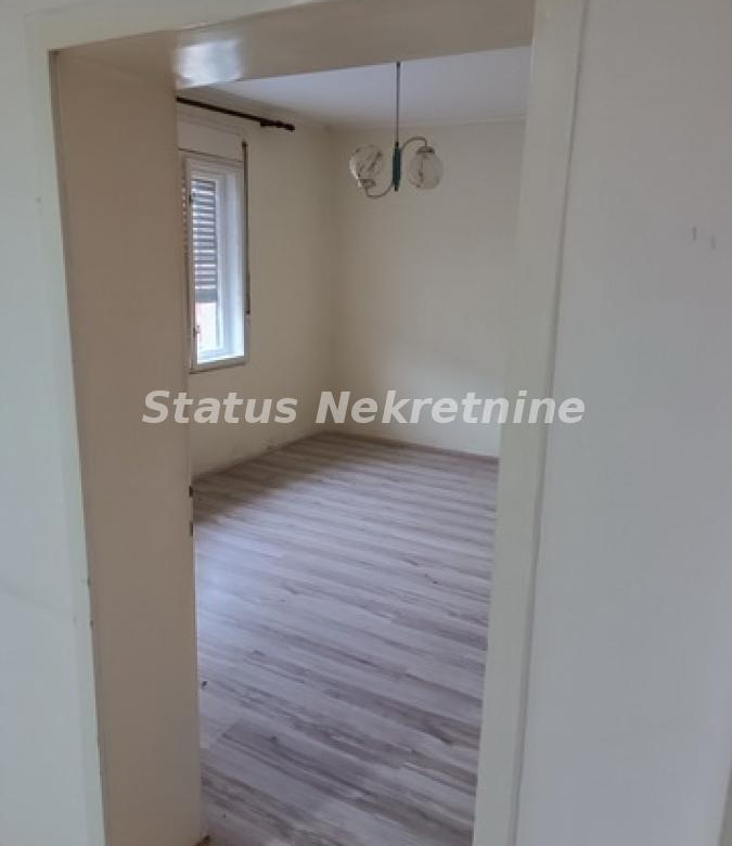 Kuća Prodaja Šid  122 m2