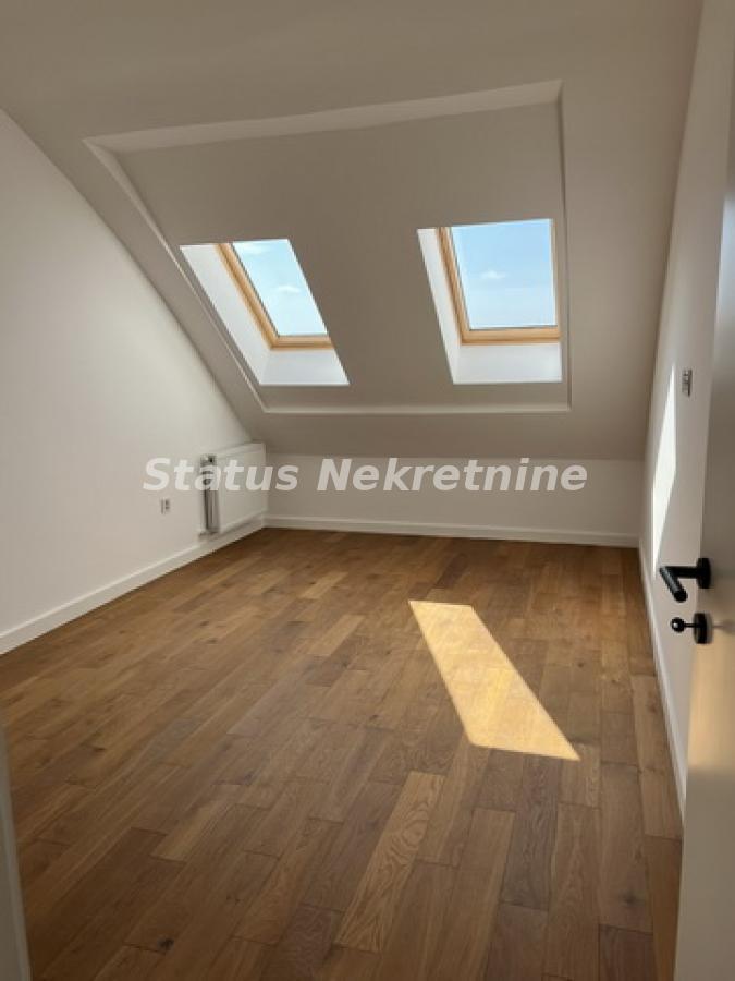 Stan Prodaja Novi Sad  74 m2