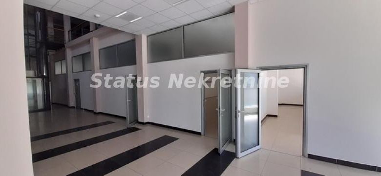Lokal Izdavanje Novi Sad  1700 m2