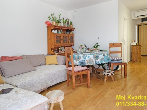 Stan Prodaja Beograd Lekino Brdo 52 m2