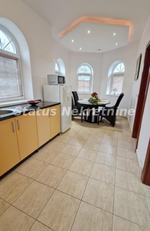 Kuća Prodaja Novi Sad  338 m2