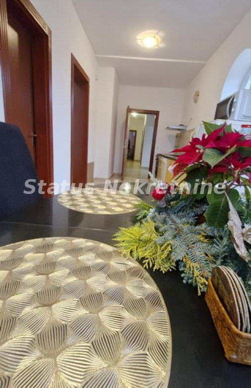 Kuća Prodaja Novi Sad  338 m2