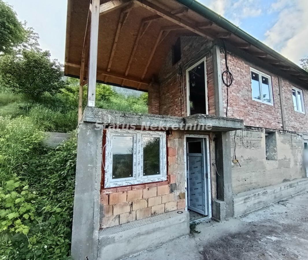 Kuća Prodaja Sremski Karlovci  42 m2