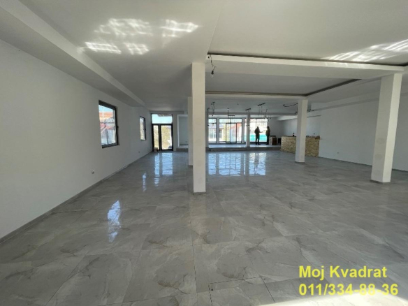 Lokal Izdavanje Beograd Labudovo Brdo 232 m2