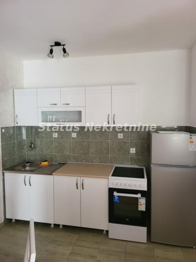 Stan Izdavanje Novi Sad  67 m2