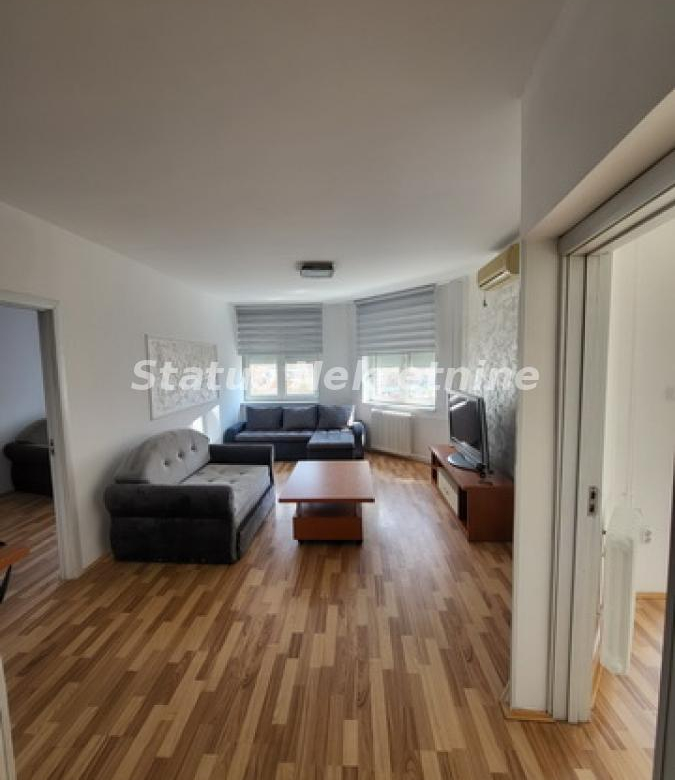 Stan Izdavanje Novi Sad  67 m2
