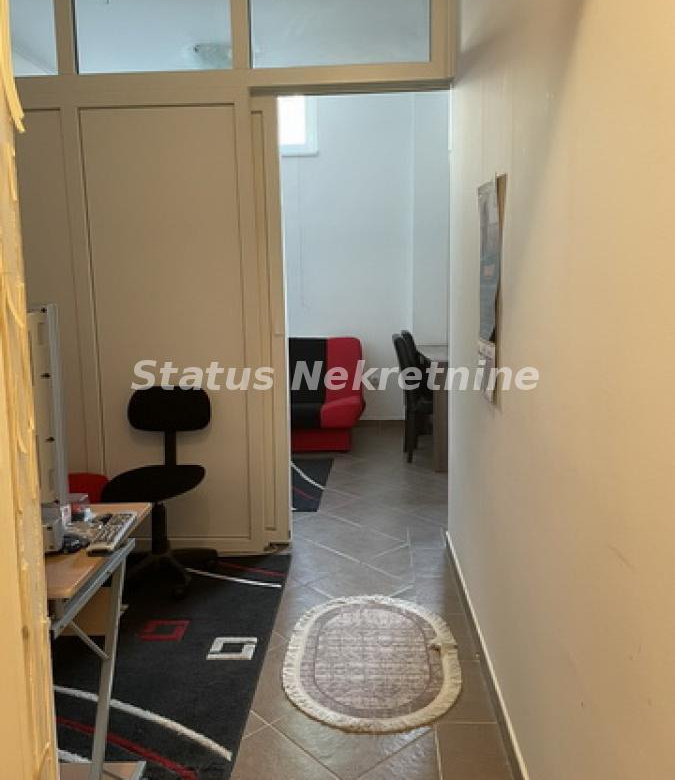 Stan Prodaja Novi Sad  28 m2