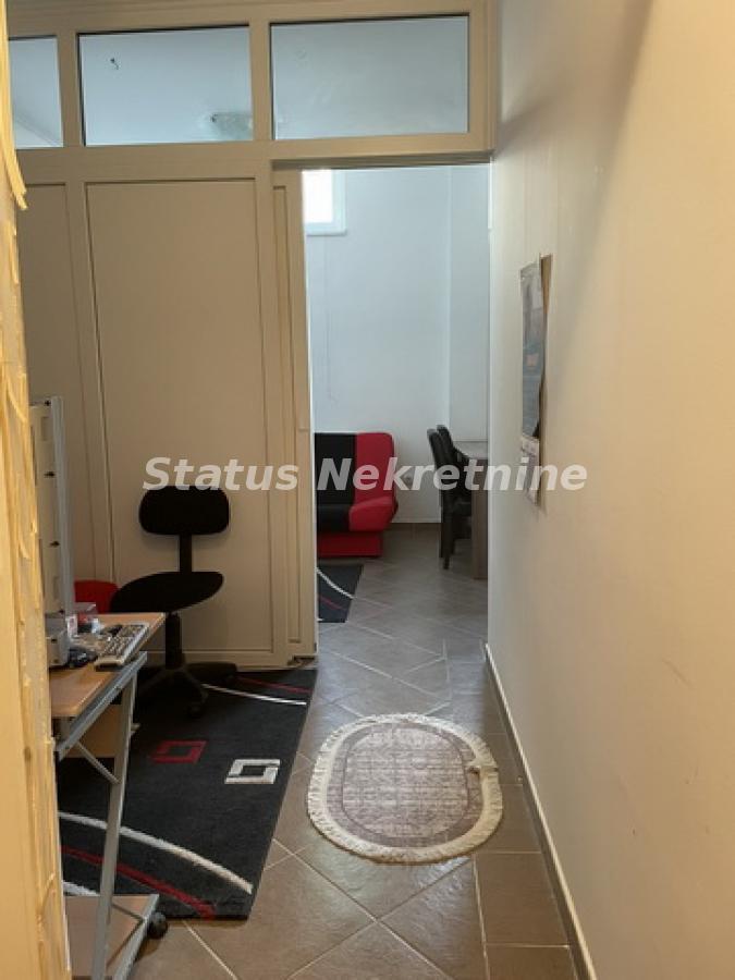 Stan Prodaja Novi Sad  28 m2