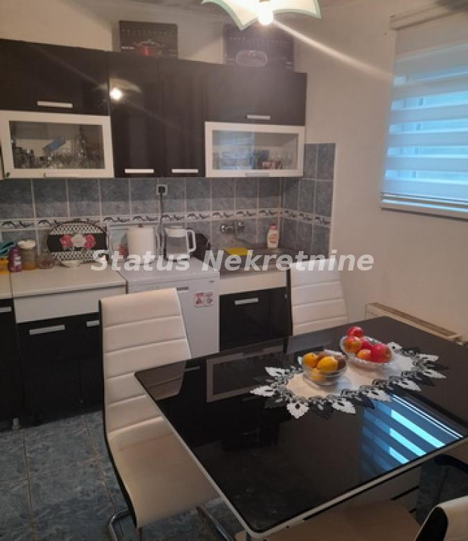 Kuća Prodaja Beočin  100 m2