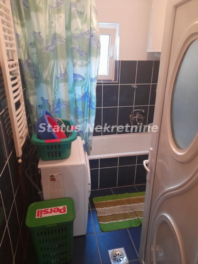 Kuća Prodaja Beočin  100 m2
