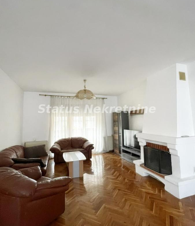 Kuća Izdavanje Novi Sad  320 m2