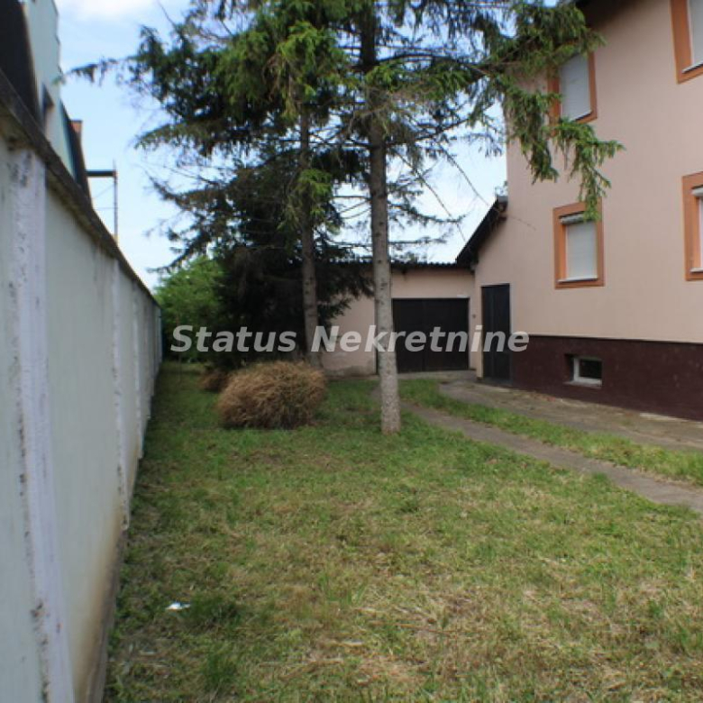 Kuća Prodaja Novi Sad  225 m2