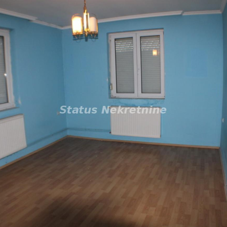 Kuća Prodaja Novi Sad  225 m2