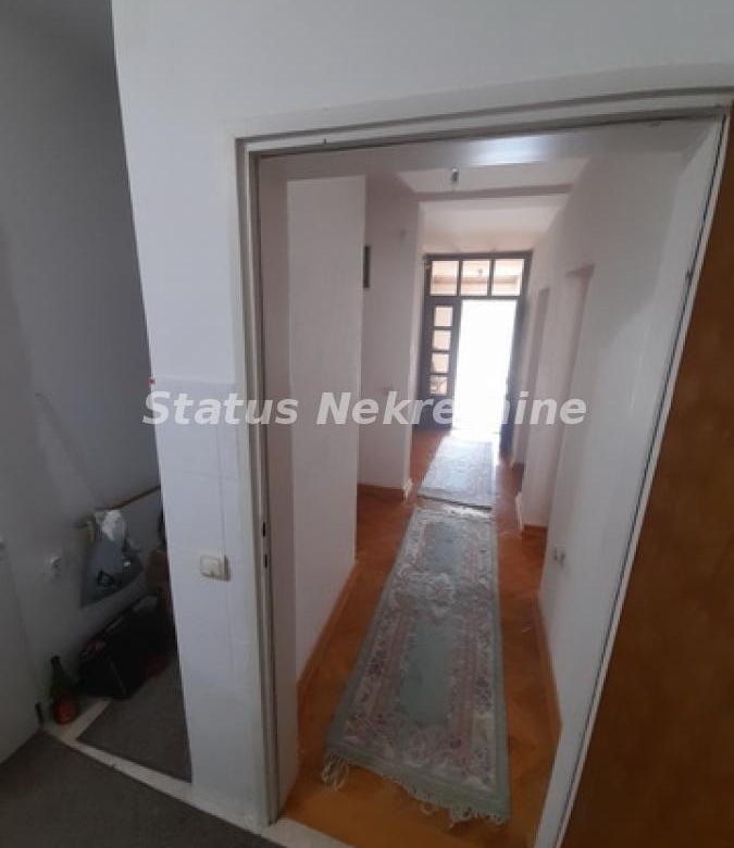 Stan Prodaja Novi Sad  160 m2