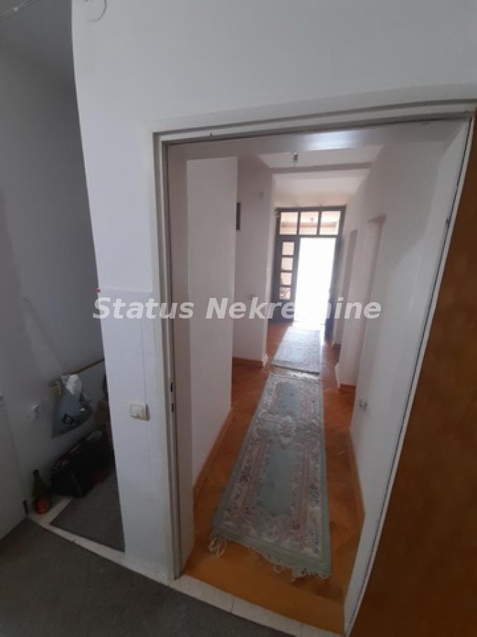 Stan Prodaja Novi Sad  160 m2