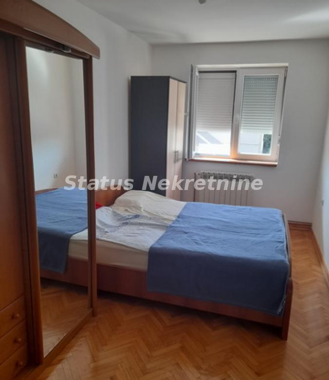 Stan Prodaja Novi Sad  160 m2