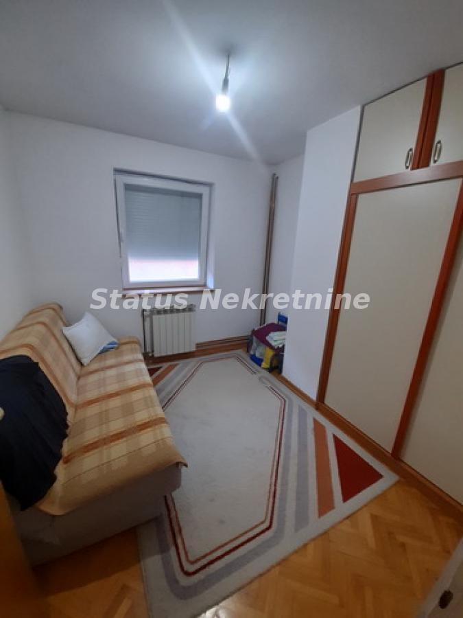 Stan Prodaja Novi Sad  160 m2