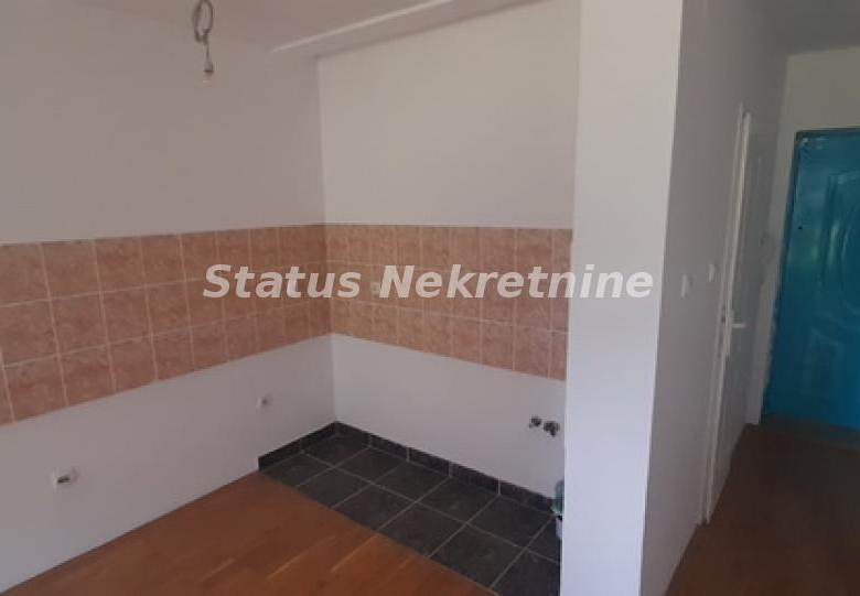 Lokal Prodaja Novi Sad  128 m2
