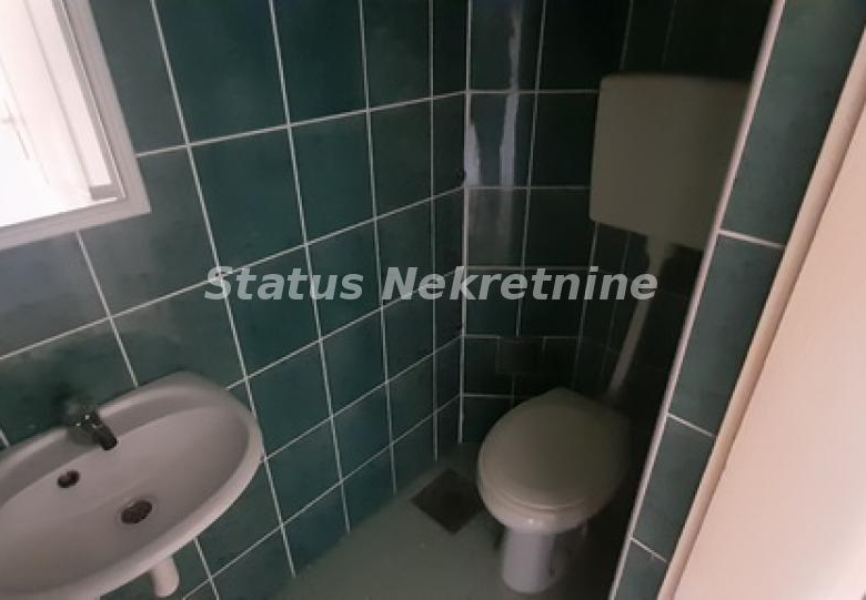 Lokal Prodaja Novi Sad  128 m2