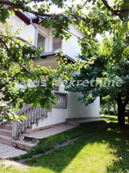 Kuća Prodaja Novi Sad  240 m2