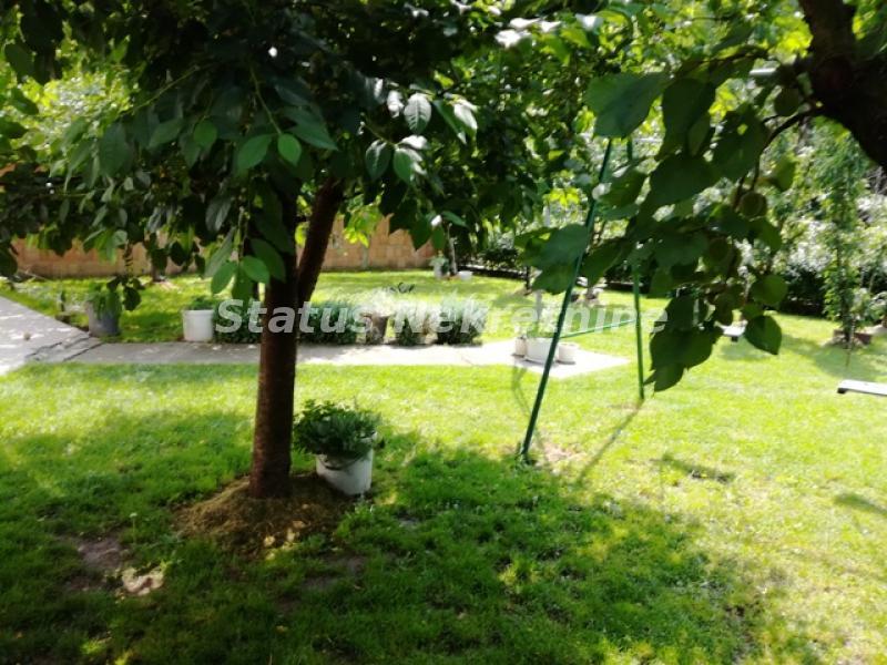 Kuća Prodaja Novi Sad  240 m2