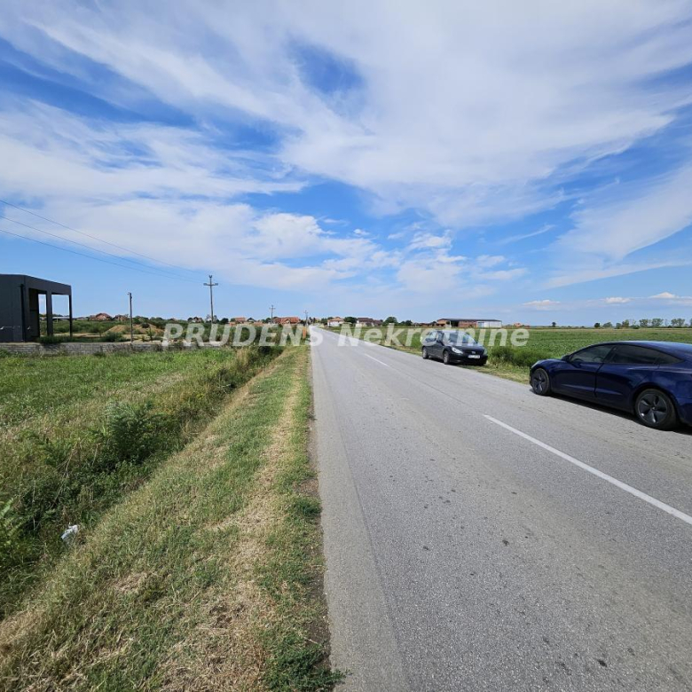 Plac – Beograd, Surčin – ID 923.