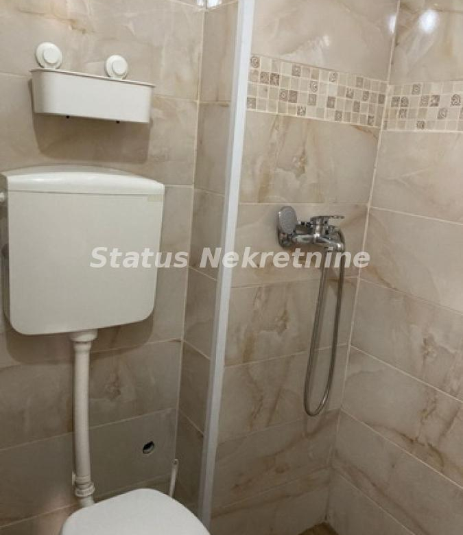 Kuća Prodaja Novi Sad  340 m2