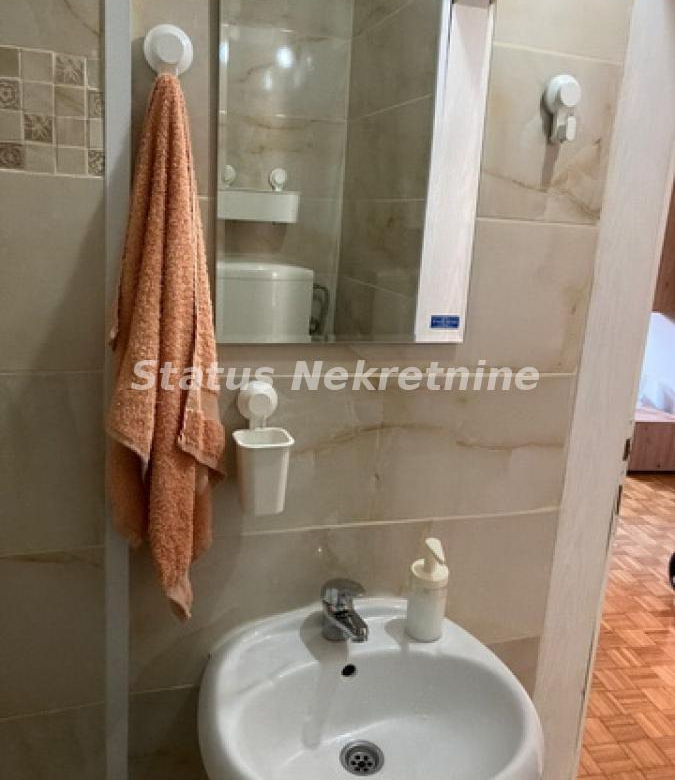 Kuća Prodaja Novi Sad  340 m2