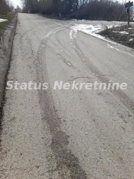 Plac Prodaja Inđija  0 m2