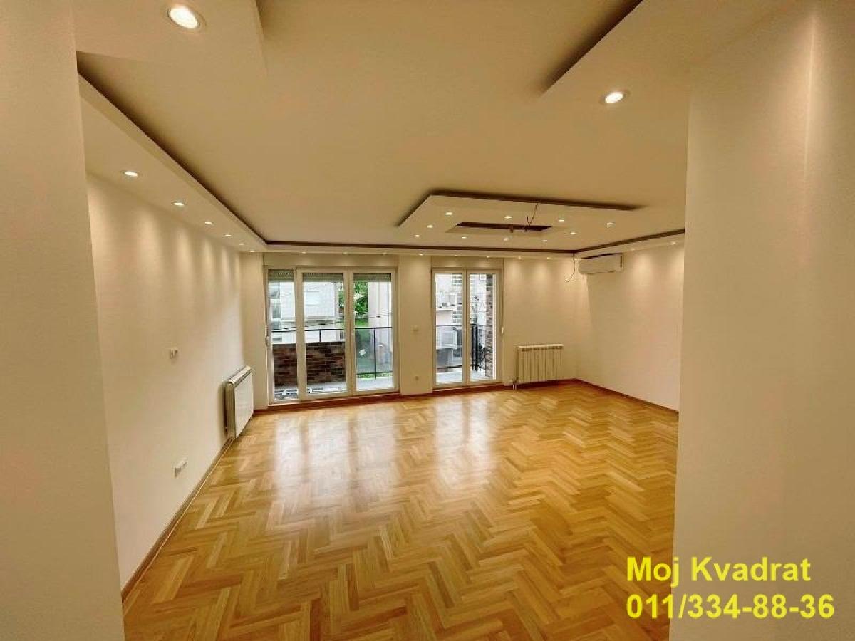 Stan Prodaja Beograd Stan Prodaja Beograd Banovo Brdo 120 m2