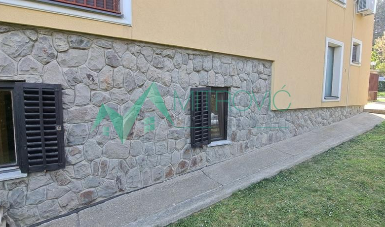 Stan Prodaja Sremska Kamenica  40 m2