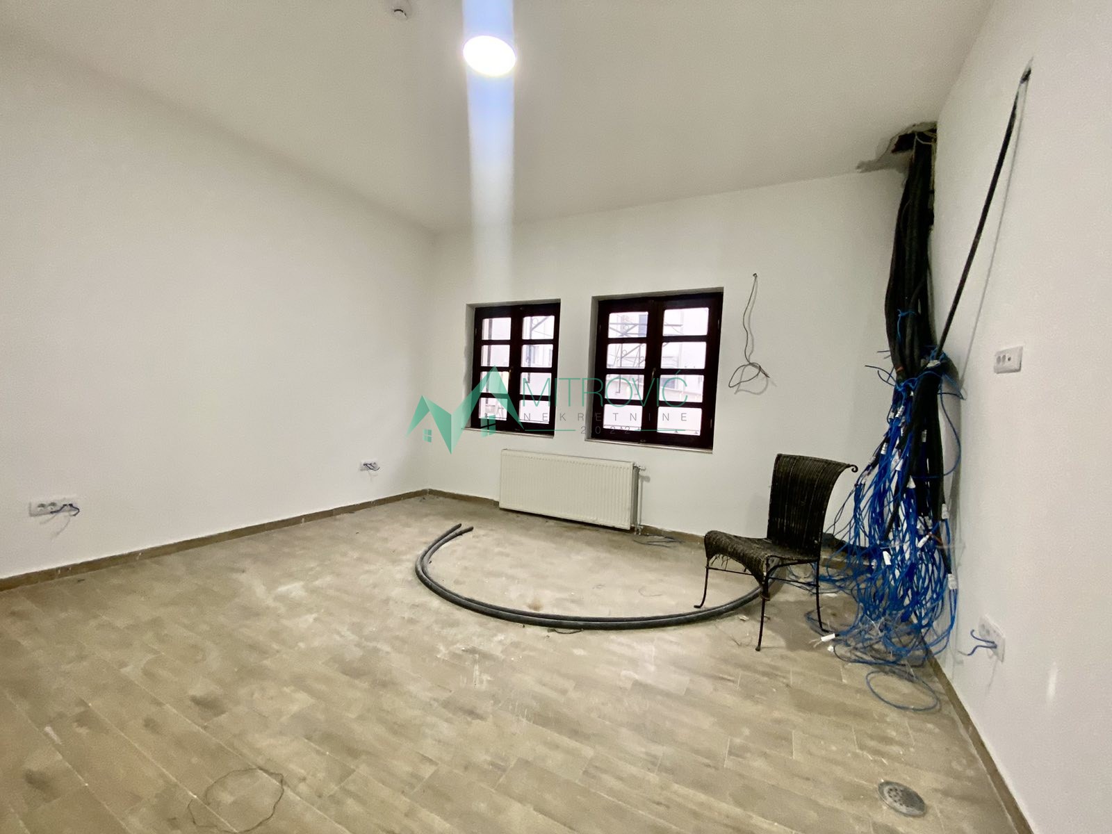 Lokal Prodaja Novi Sad Lokal Prodaja Novi Sad 1000 m2