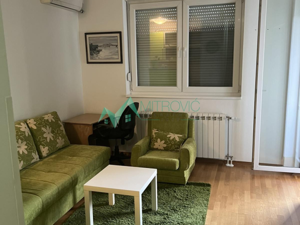 Stan Prodaja Novi Sad  36 m2