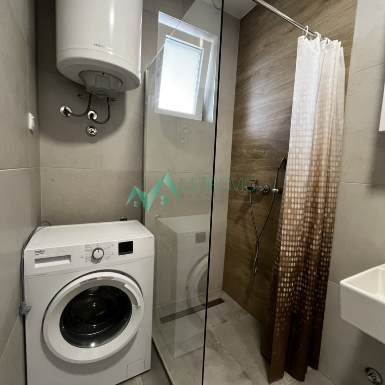 Stan Prodaja Novi Sad  34 m2