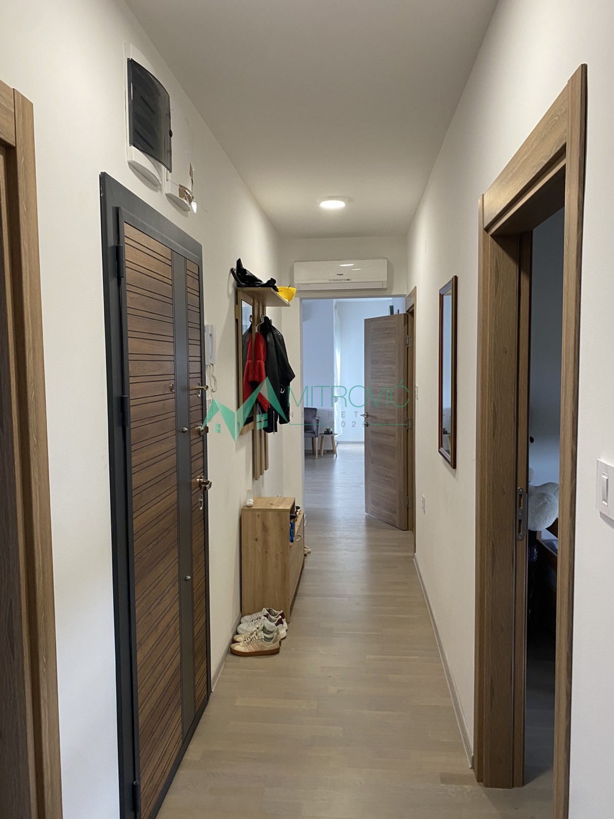 Stan Prodaja Petrovaradin  80 m2