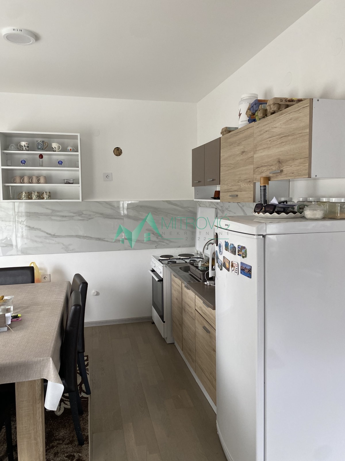 Stan Prodaja Petrovaradin  80 m2