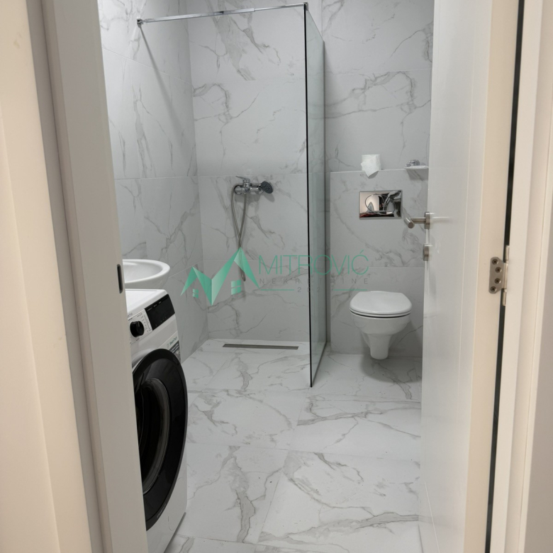 Stan Prodaja Novi Sad  63 m2