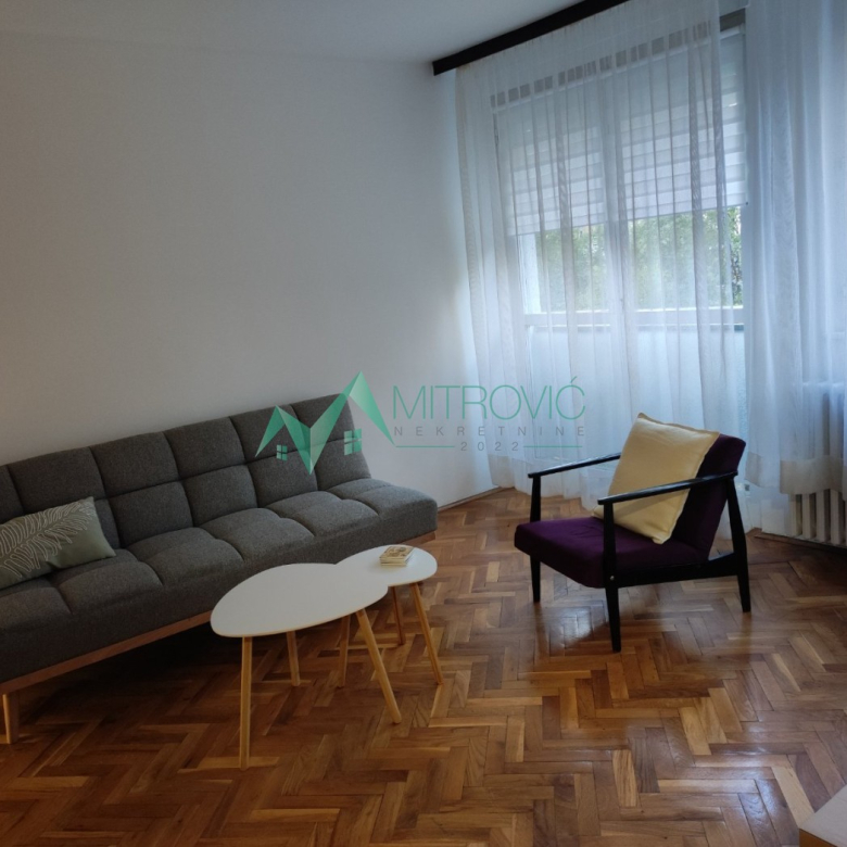 Stan Prodaja Novi Sad  55 m2