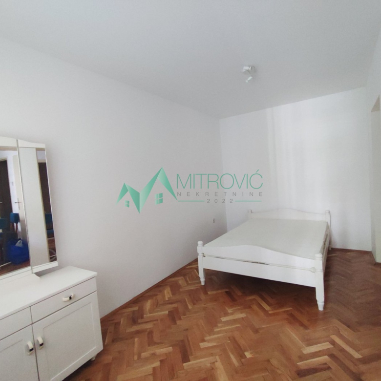 Stan Prodaja Novi Sad  55 m2