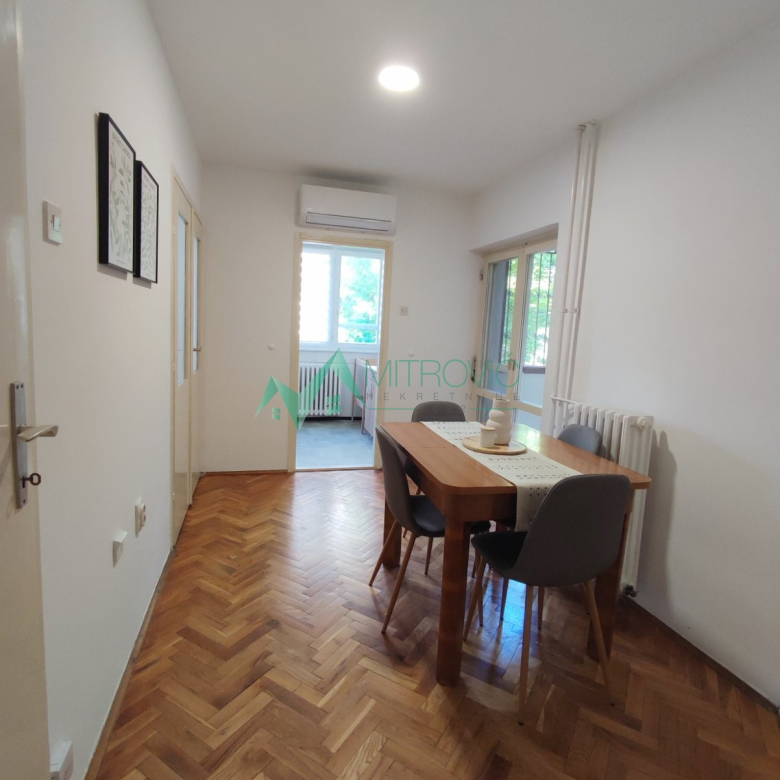 Stan Prodaja Novi Sad  55 m2