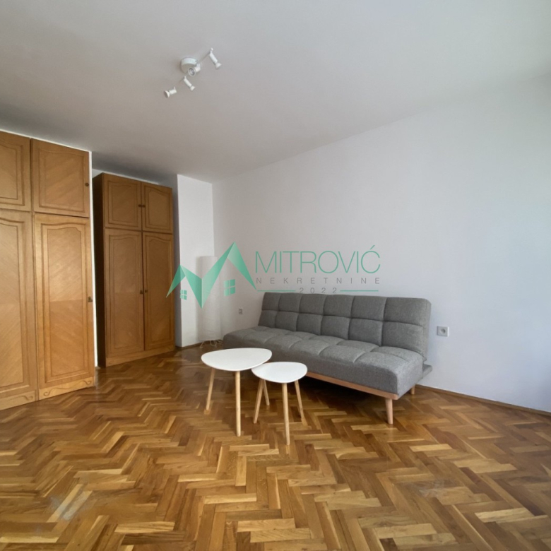 Stan Prodaja Novi Sad  55 m2