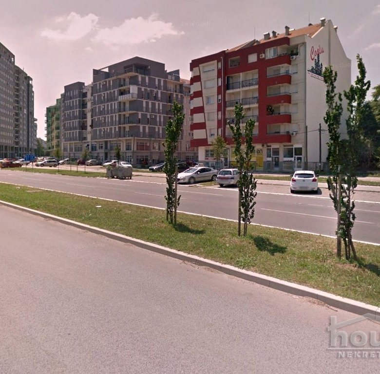 Lokal Izdavanje Novi Sad  74 m2