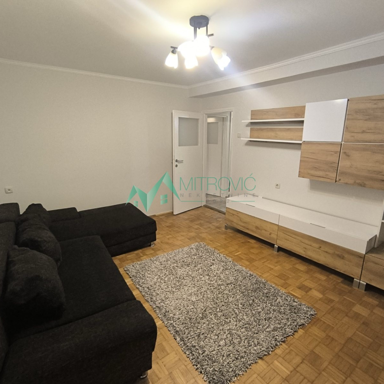 Stan Prodaja Novi Sad  48 m2