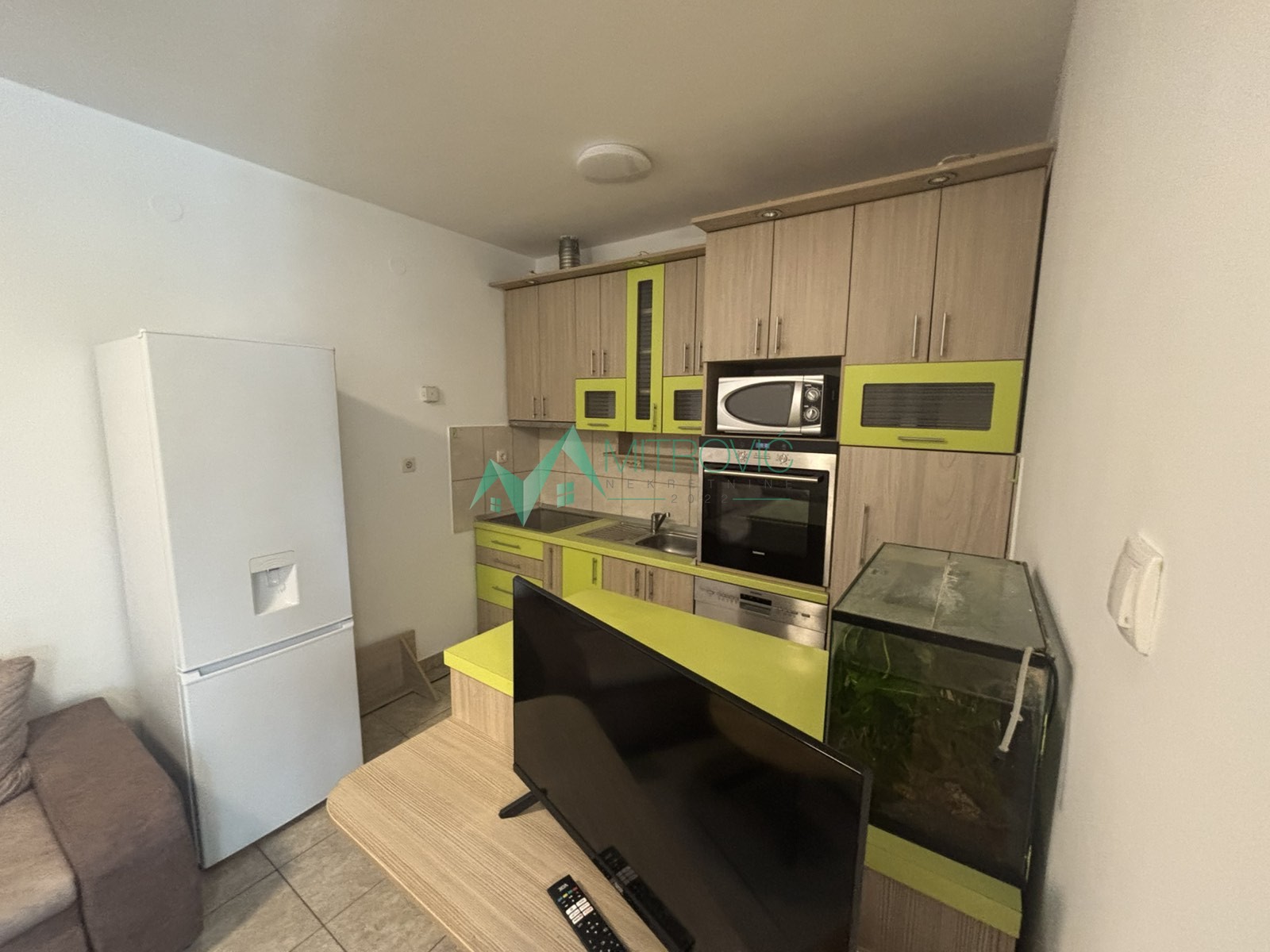 izdavanje-bulevar-patrijarha-pavla-9101401-fy3qu Novi Sad, Telep, stan sa parkingom – 48m2