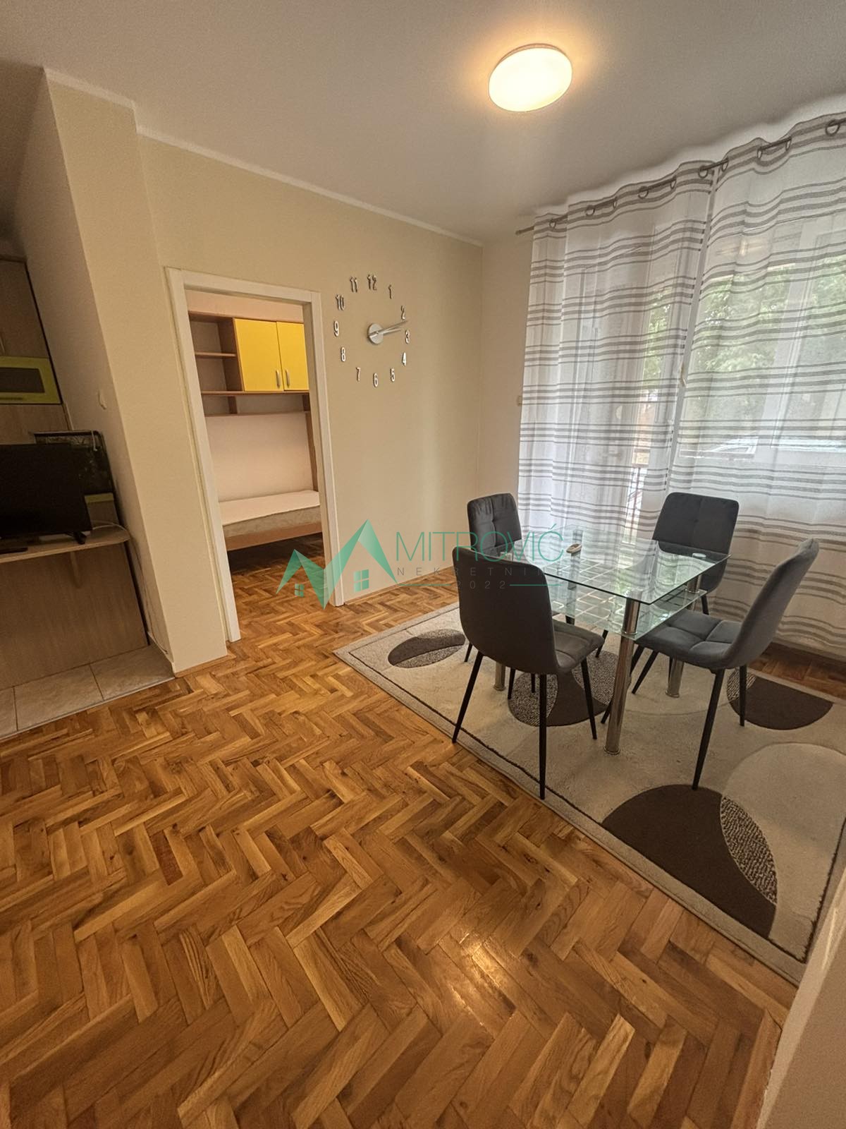 izdavanje-bulevar-patrijarha-pavla-9101401-jipjk Novi Sad, Telep, stan sa parkingom – 48m2