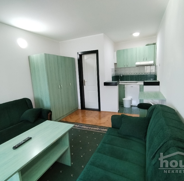 Stan Izdavanje Novi Sad  30 m2