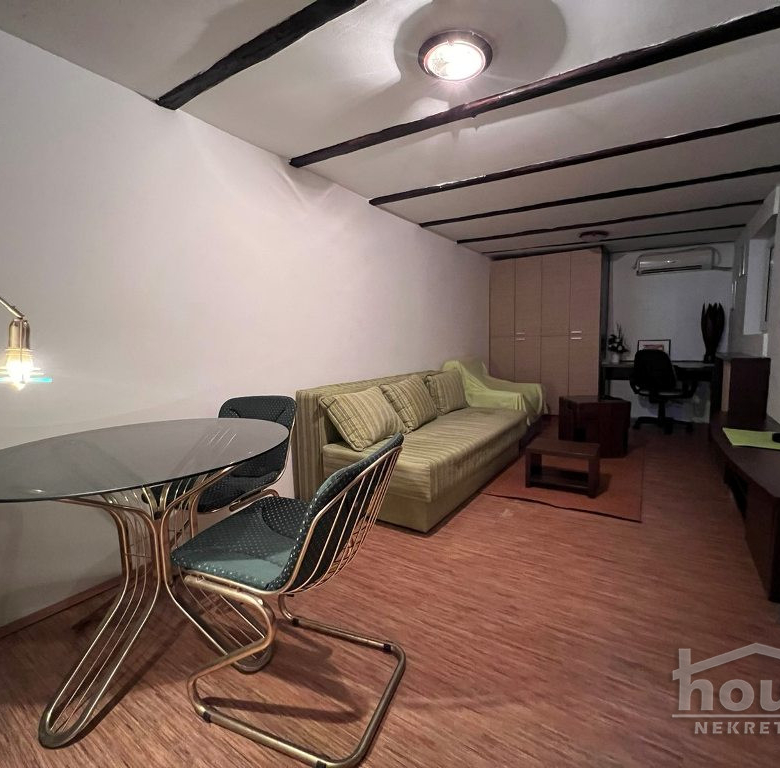 Stan Izdavanje Novi Sad  40 m2