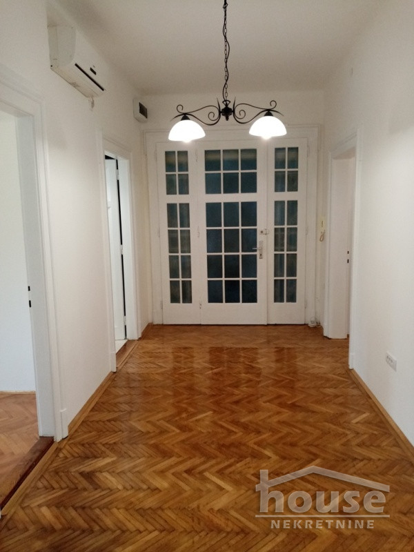 Stan Izdavanje Novi Sad  107 m2