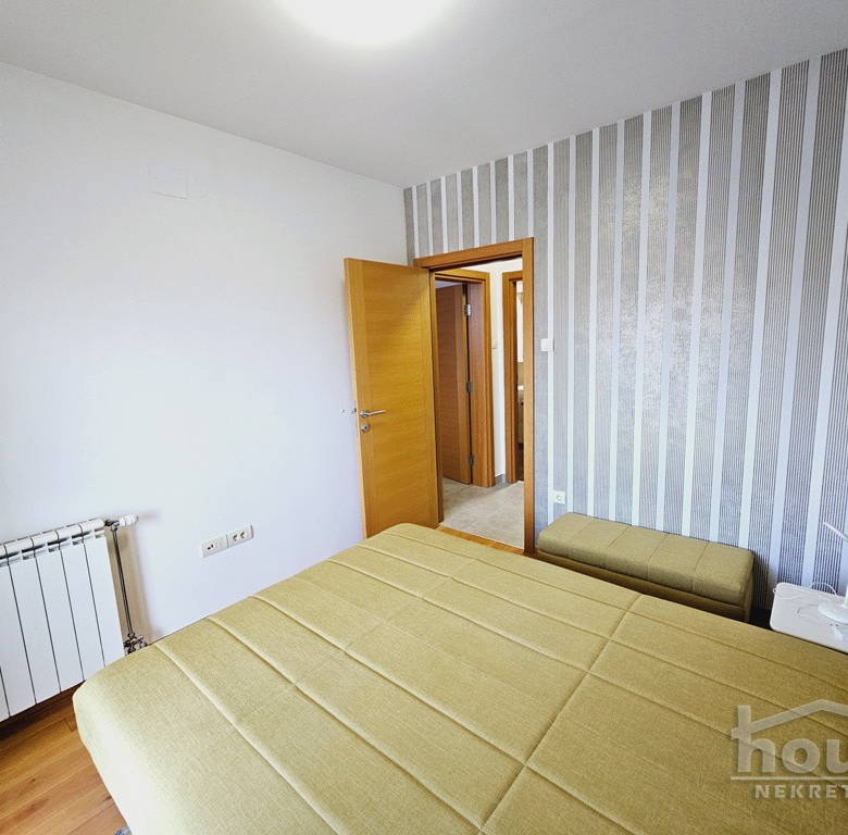 Stan Izdavanje Novi Sad  44 m2