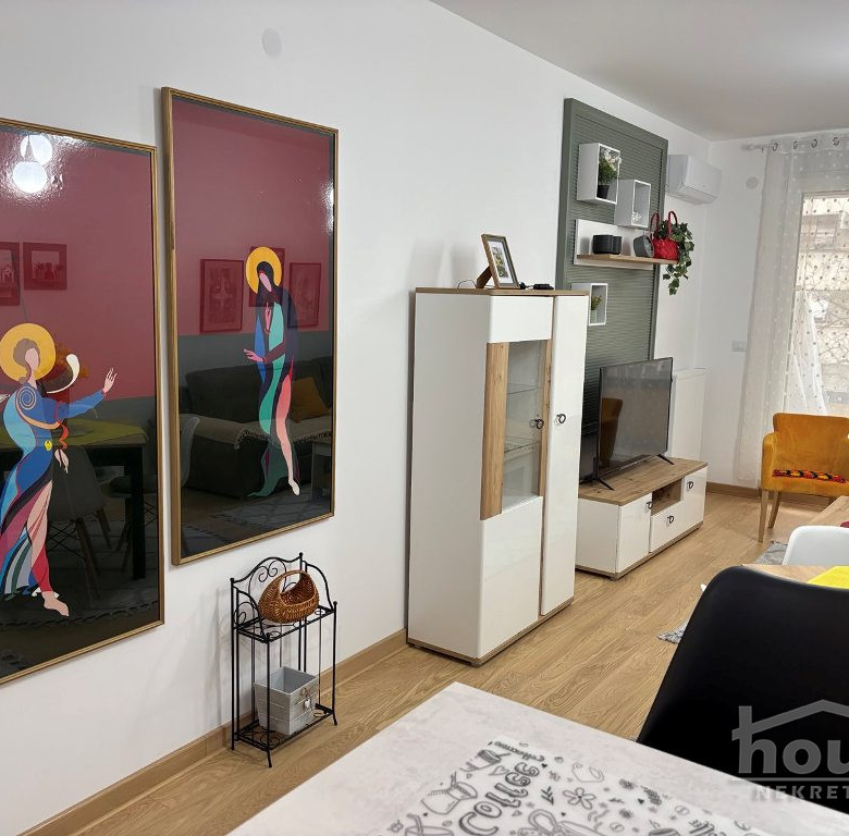 Stan Izdavanje Novi Sad  48 m2